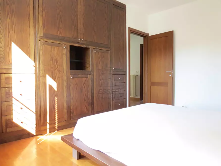 Immagine 9 di Appartamento in vendita  in Via Giovanni Sercambi a Lucca