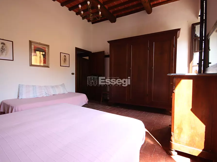 Immagine 17 di Rustico / casale in vendita  in Valpromaro a Massarosa