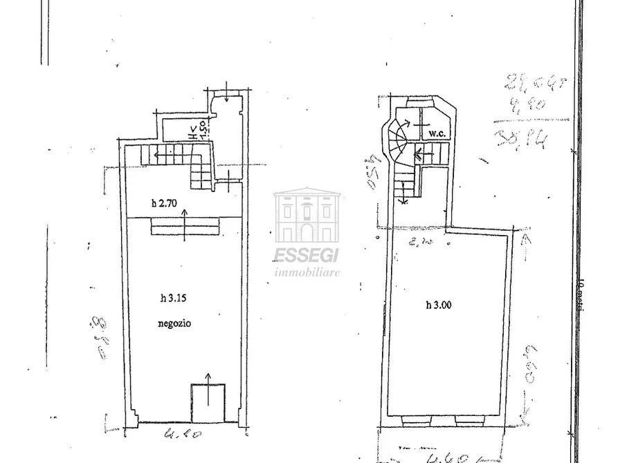 Immagine 3 di Locale commerciale in affitto  a Lucca
