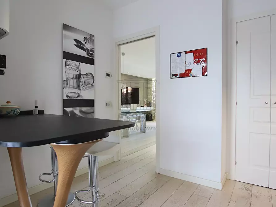 Immagine 7 di Appartamento in vendita  in Viale Luigi Cadorna 182 a Lucca