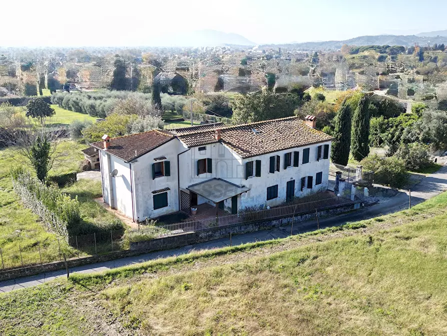 Immagine 6 di Rustico / casale in vendita  in Via Fraga Alta 1 a Capannori