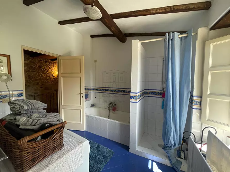 Immagine 24 di Rustico / casale in vendita  in Traversa I Via Orzali Angelo 50 a Lucca