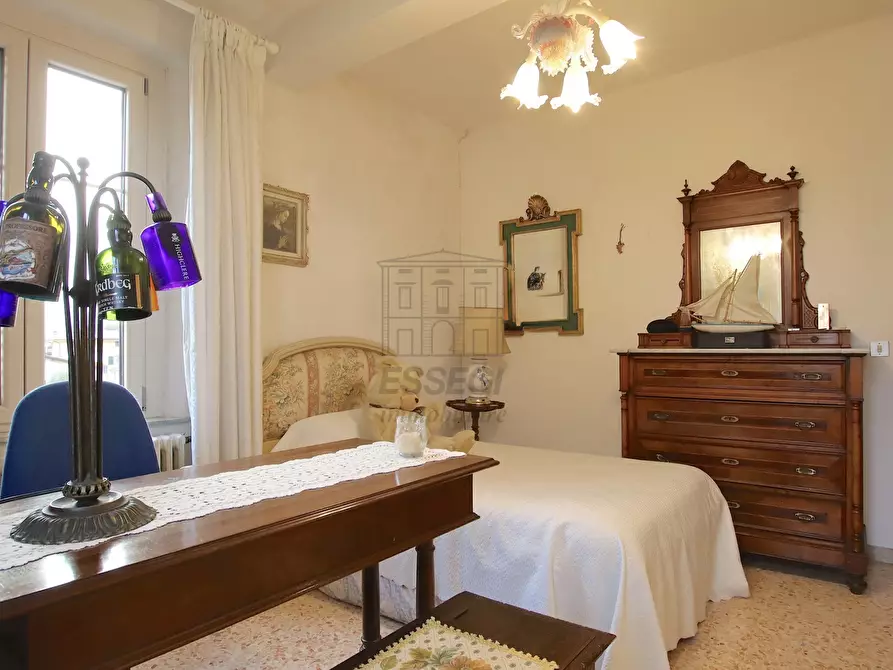 Immagine 17 di Casa bifamiliare in vendita  in Via della Santissima Annunziata 531 a Lucca