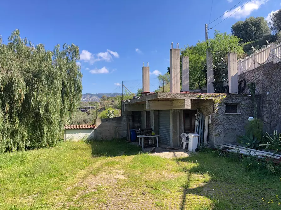 Immagine 3 di Villa in vendita  in Via Provinciale per Armo-Gallina 57 a Reggio Di Calabria