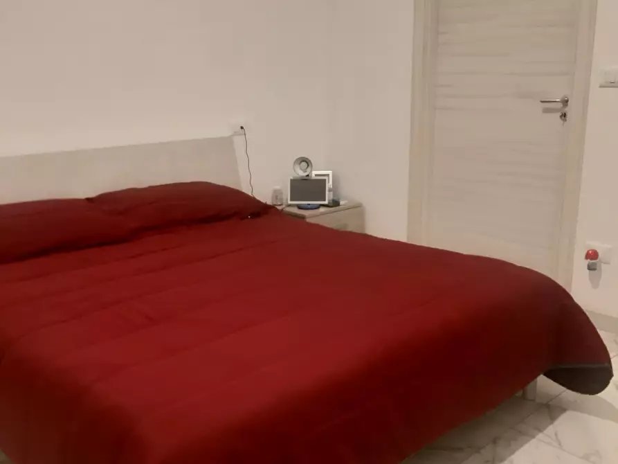 Immagine 4 di Bilocale in affitto  in Via Alfonso Frangipane 42 a Reggio Di Calabria