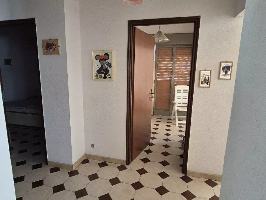 Immagine 5 di Bilocale in vendita  in E90 121 a Motta San Giovanni