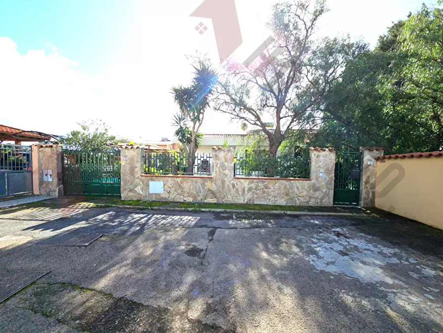 Immagine 17 di Villa in vendita  in Via Logudoro a Quartu Sant'elena