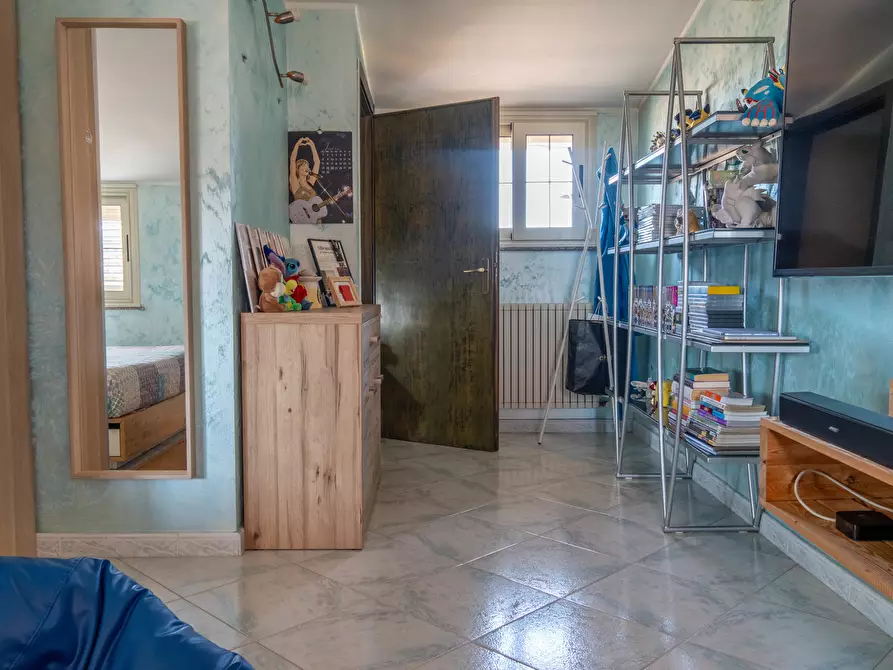 Immagine 23 di Villetta a schiera in vendita  a Assemini