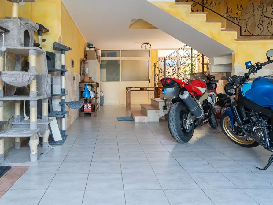 Immagine 4 di Villetta a schiera in vendita  a Assemini