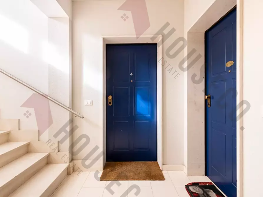 Immagine 18 di Appartamento in vendita  in Via Italia a Quartu Sant'elena