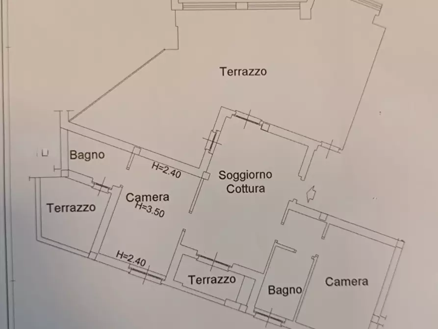 Immagine 28 di Quadrilocale in vendita  a Ameglia