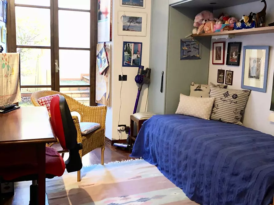 Immagine 13 di Porzione di casa in vendita  a Ameglia