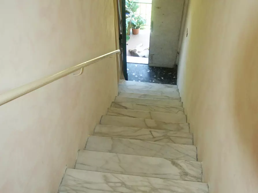 Immagine 4 di Casa bifamiliare in vendita  a Sarzana