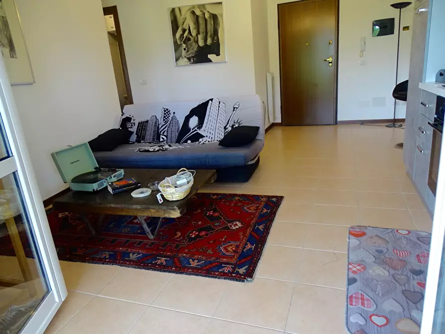 Immagine 3 di Bilocale in vendita  a Ameglia