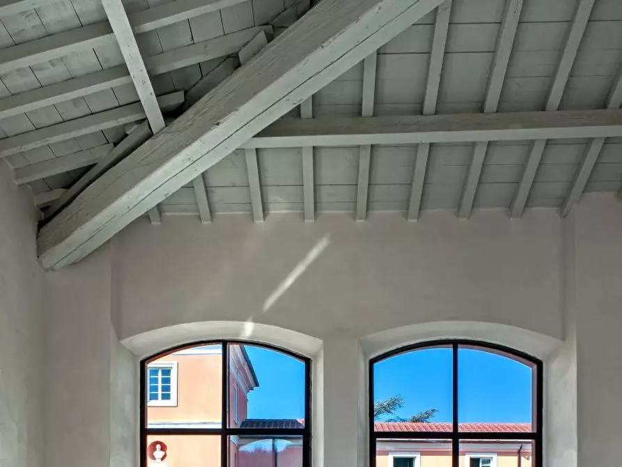 Immagine 16 di Quadrilocale in vendita  a Sarzana