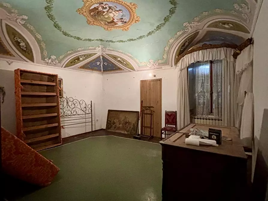 Immagine 22 di Villa in vendita  a Castelnuovo Magra