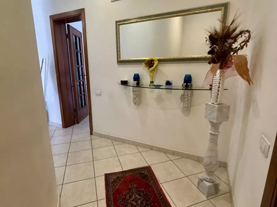 Immagine 7 di Casa semindipendente in vendita  a Carrara