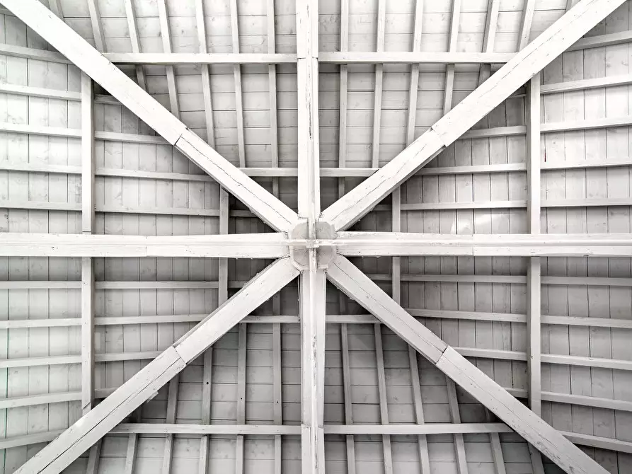 Immagine 12 di Quadrilocale in vendita  a Sarzana