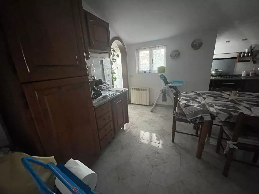 Immagine 11 di Villa in vendita  a Sarzana