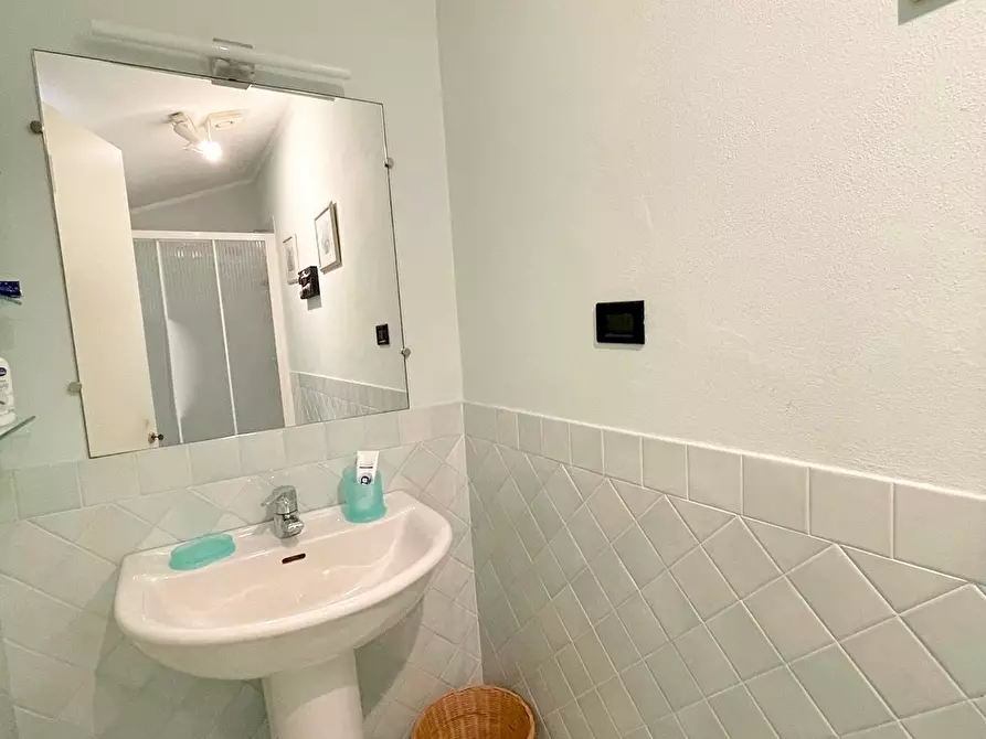 Immagine 40 di Casa semindipendente in vendita  a Ameglia