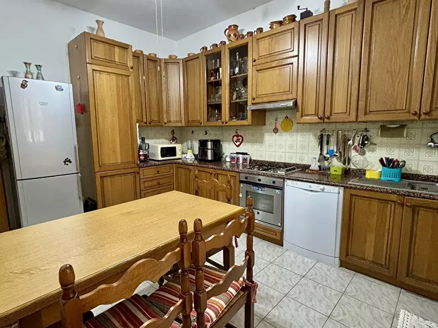 Immagine 7 di Casa semindipendente in vendita  a Castelnuovo Magra