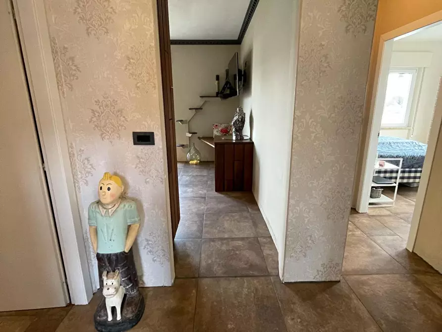 Immagine 8 di Casa indipendente in vendita  a Ameglia