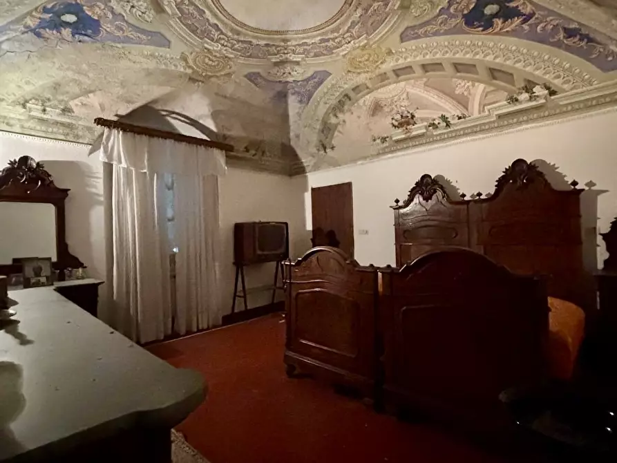 Immagine 30 di Villa in vendita  a Castelnuovo Magra