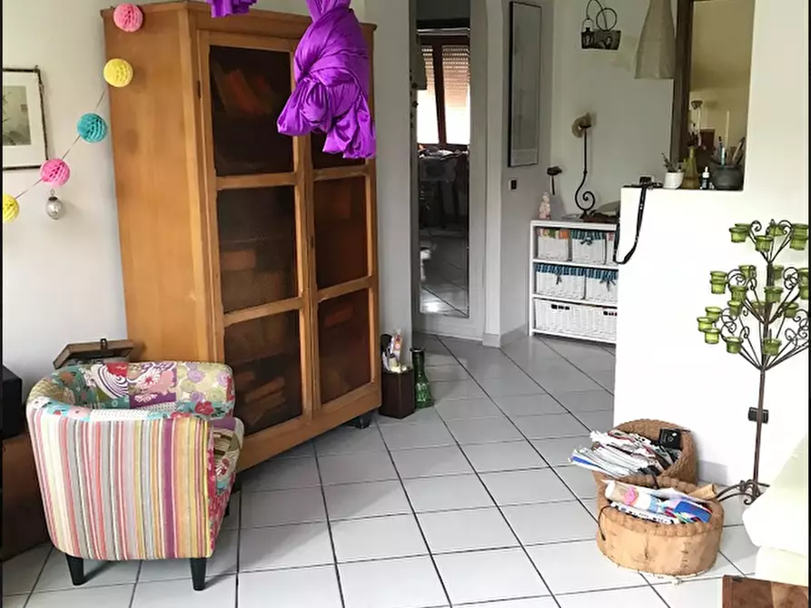 Immagine 5 di Trilocale in vendita  a Ameglia