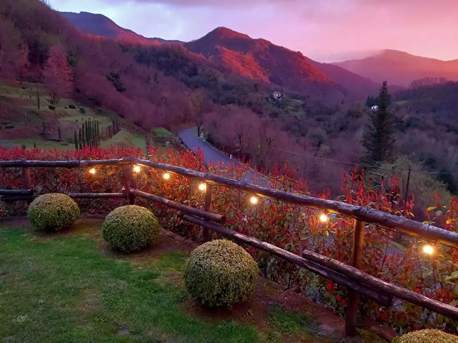Immagine 19 di Rustico / casale in vendita  a Fivizzano