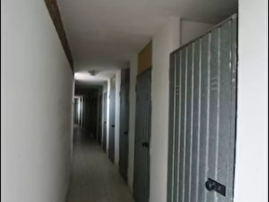 Immagine 12 di Bilocale in vendita  a Ortonovo