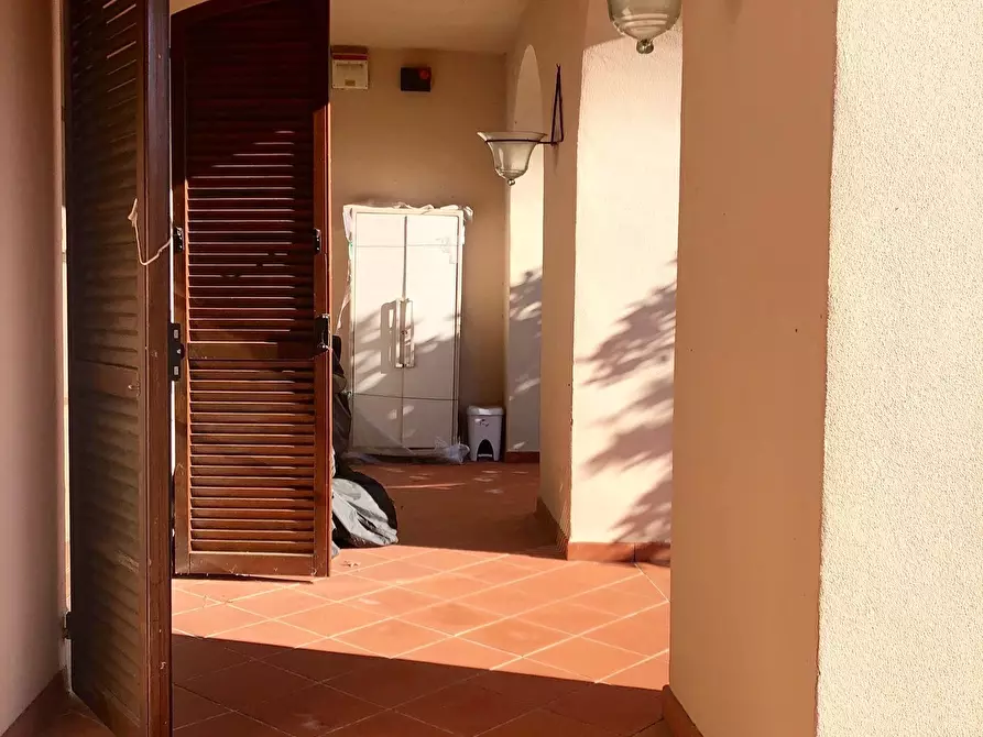 Immagine 16 di Porzione di casa in vendita  a Ameglia