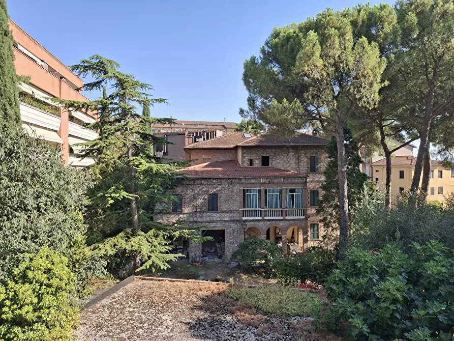 Immagine 12 di Quadrilocale in affitto  in Via della Pallotta 14 a Perugia