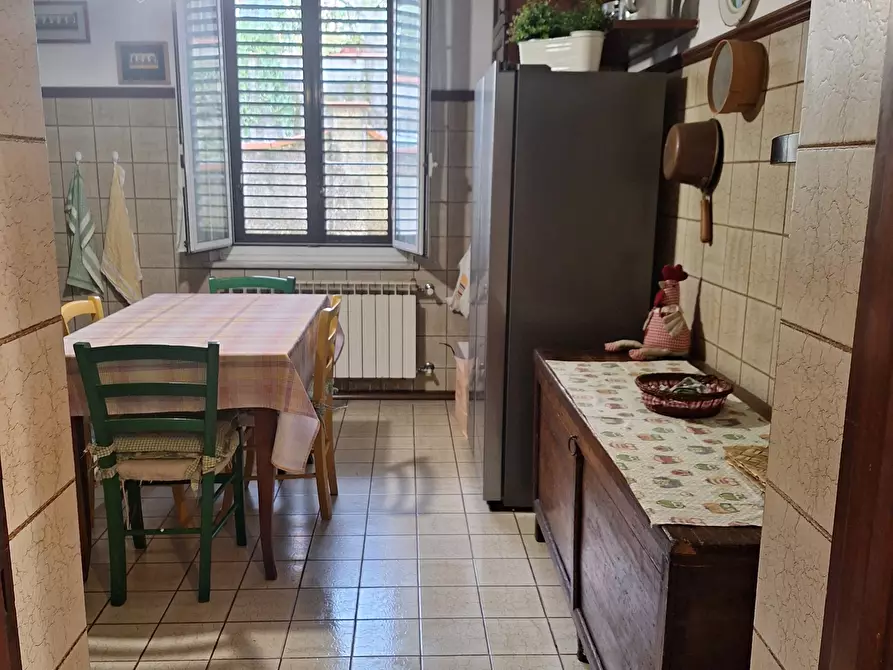 Immagine 8 di Casa semindipendente in vendita  a La Spezia
