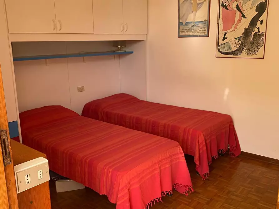 Immagine 18 di Villetta a schiera in affitto  in Via delle Pinete a Massa