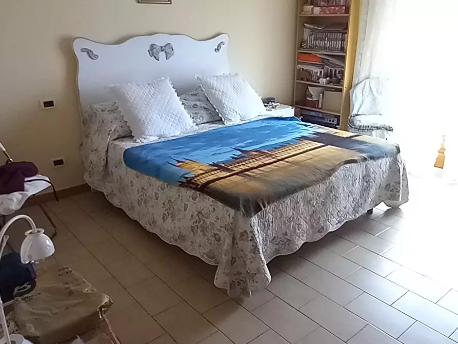 Immagine 18 di Appartamento in vendita  in Via Pecorina a Sarzana