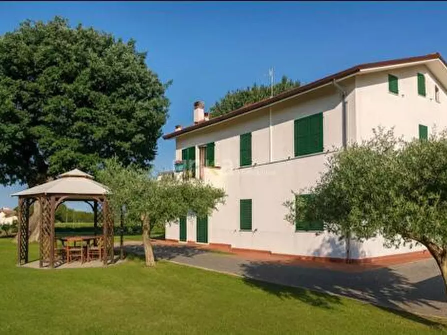 Immagine 1 di Casa indipendente in vendita  in Via Ponte Pio snc a Jesi