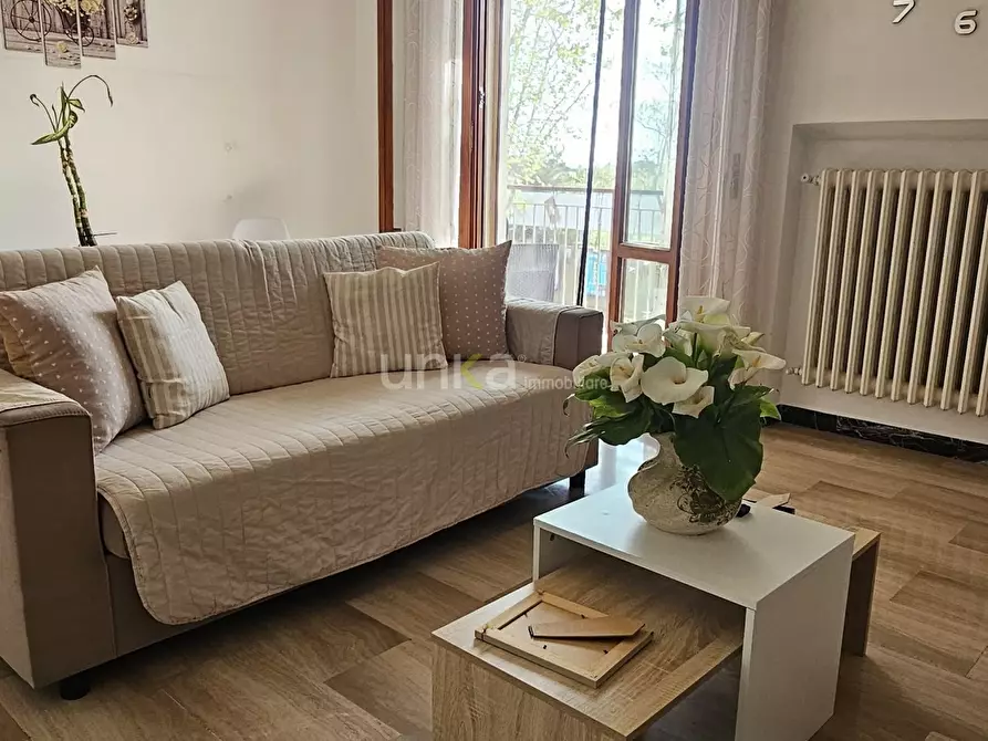 Immagine 5 di Appartamento in vendita  in Viale Giuseppe Verdi snc a Jesi