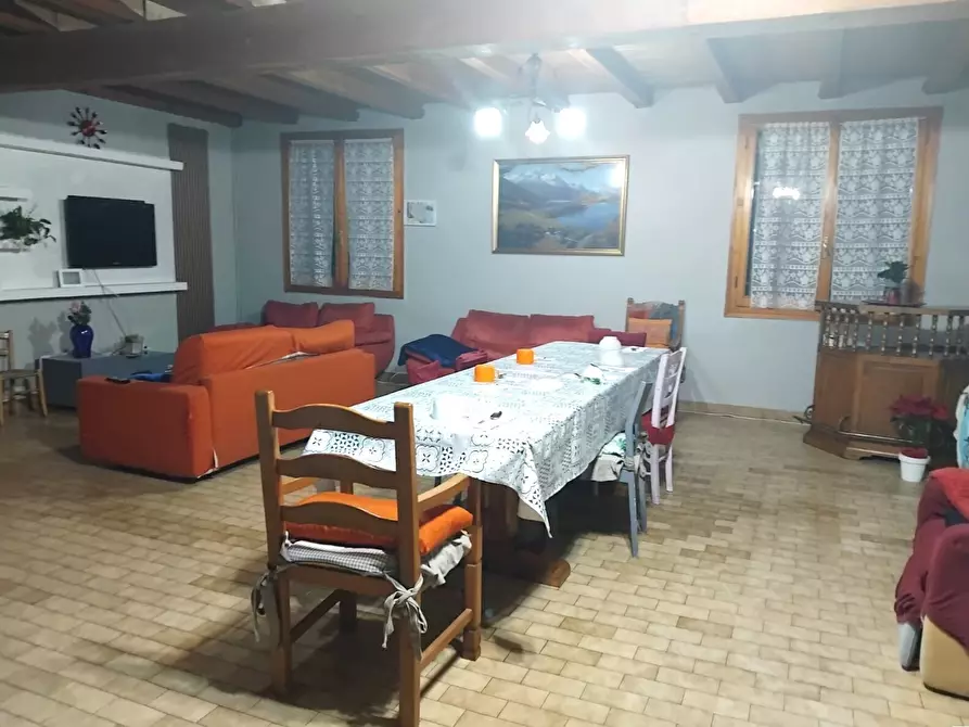 Immagine 34 di Villa in vendita  in Via dell'Artigiano 1 a Valsamoggia