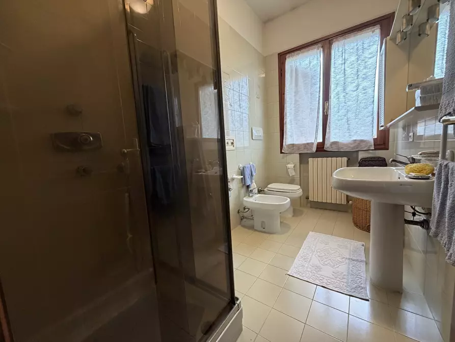 Immagine 33 di Porzione di casa in vendita  a Valsamoggia