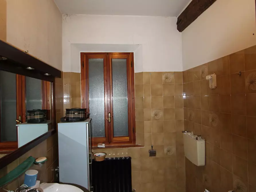 Immagine 10 di Porzione di casa in vendita  in Via Sant'Apollinare a Valsamoggia