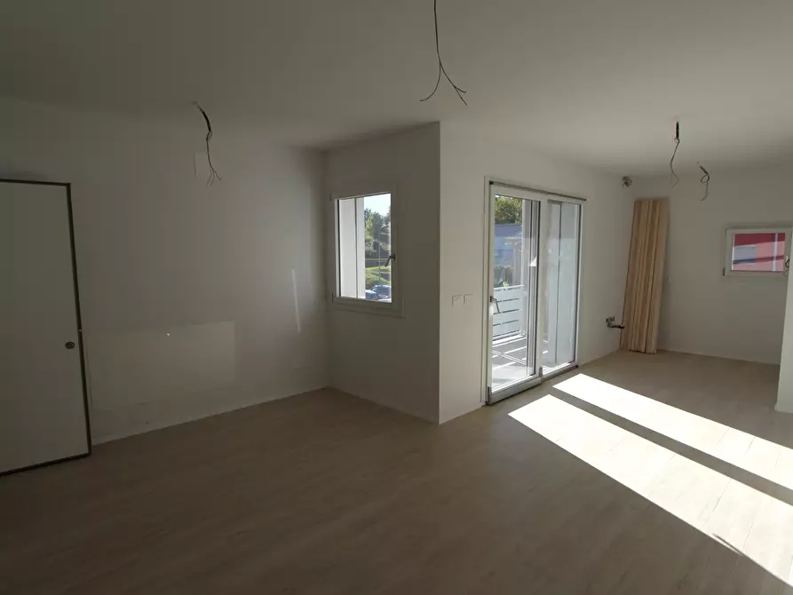 Immagine 19 di Appartamento in vendita  in Via dalla Chiesa Carlo Alberto a Valsamoggia