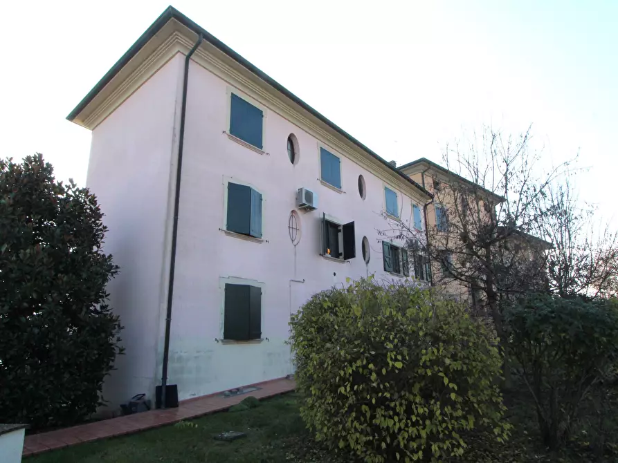 Immagine 18 di Appartamento in vendita  in via montebudello a Valsamoggia