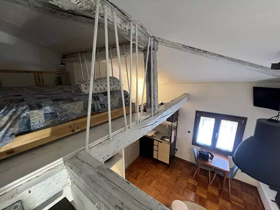 Immagine 5 di Appartamento in vendita  in Via G. Matteotti a Valsamoggia