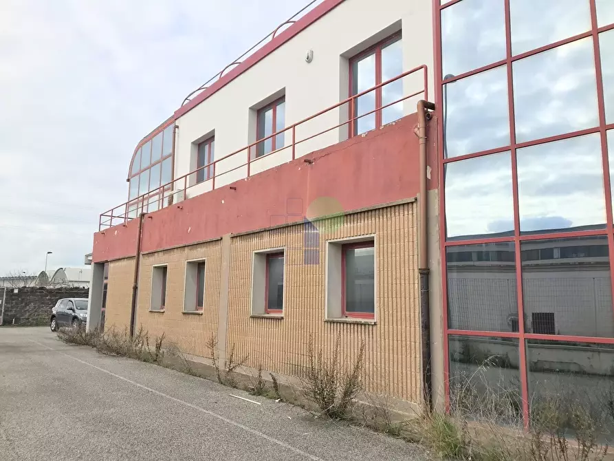 Immagine 12 di Ufficio in vendita  in Via delle Cateratte 11 a Livorno