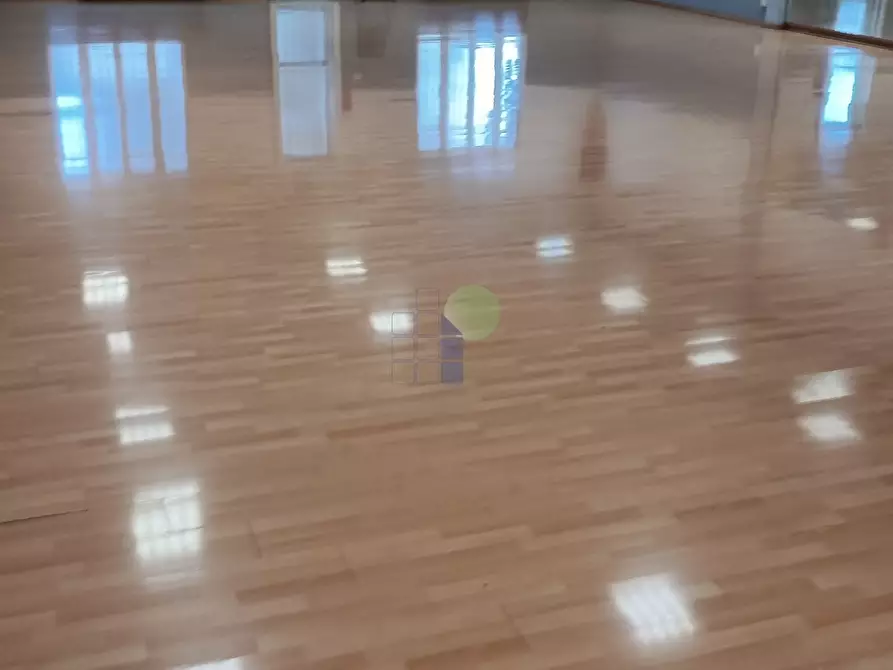 Immagine 5 di Attività artigianale in vendita  in Viale Giacomo Leopardi 41 a Livorno