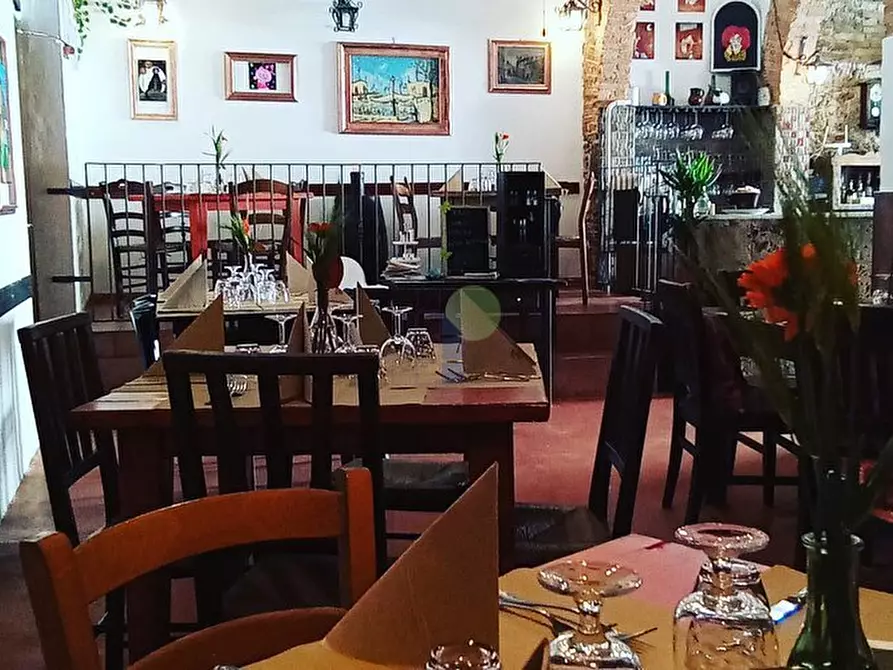 Immagine 1 di Bar / Ristorante in vendita  a Livorno