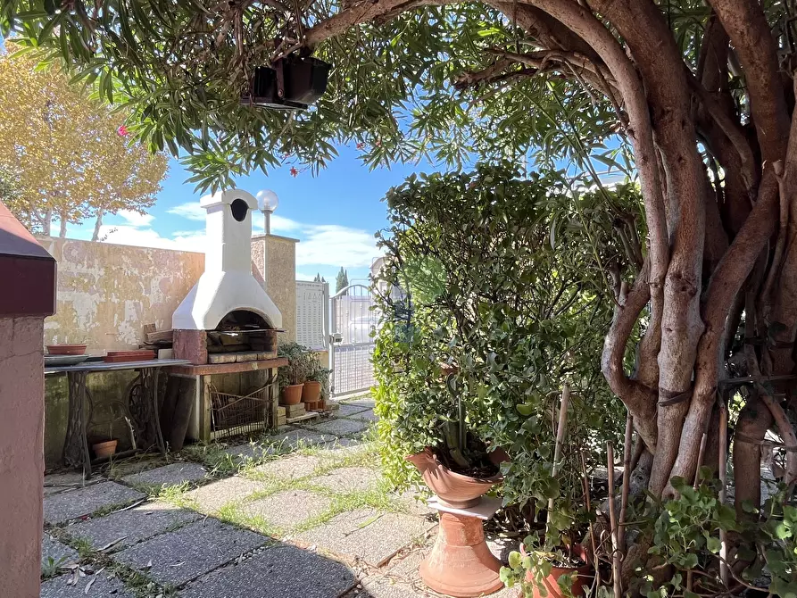 Immagine 28 di Capannone industriale in vendita  in Via dell'INdustria 22 a Rosignano Marittimo