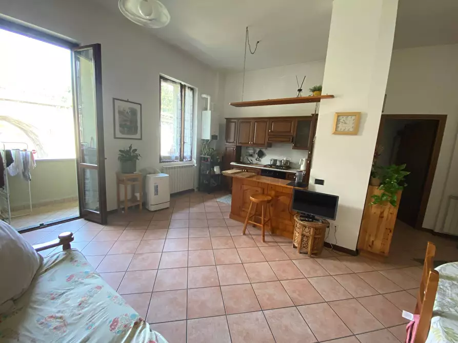 Immagine 6 di Bilocale in affitto  in Via Minazza a Meina
