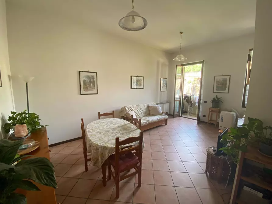 Immagine 7 di Bilocale in affitto  in Via Minazza a Meina