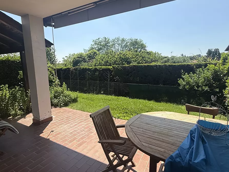 Immagine 11 di Villetta a schiera in affitto  in Via Como 1 a Pombia